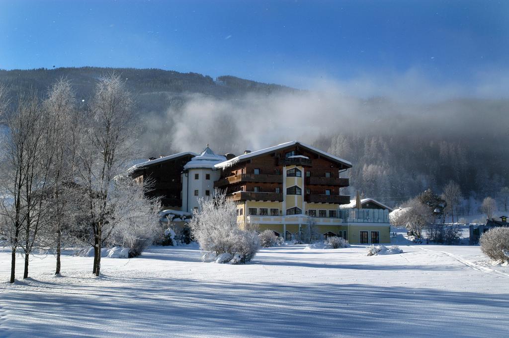 Hotel Zum Jungen Romer Radstadt Exterior foto